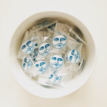 Pin - Moon
