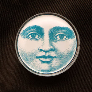 Pin - Moon